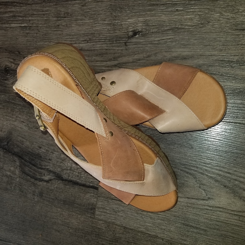 Caterpillar sandals